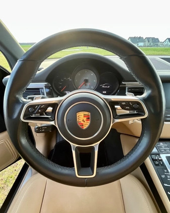 Porsche Macan cena 157800 przebieg: 114000, rok produkcji 2016 z Niemodlin małe 704